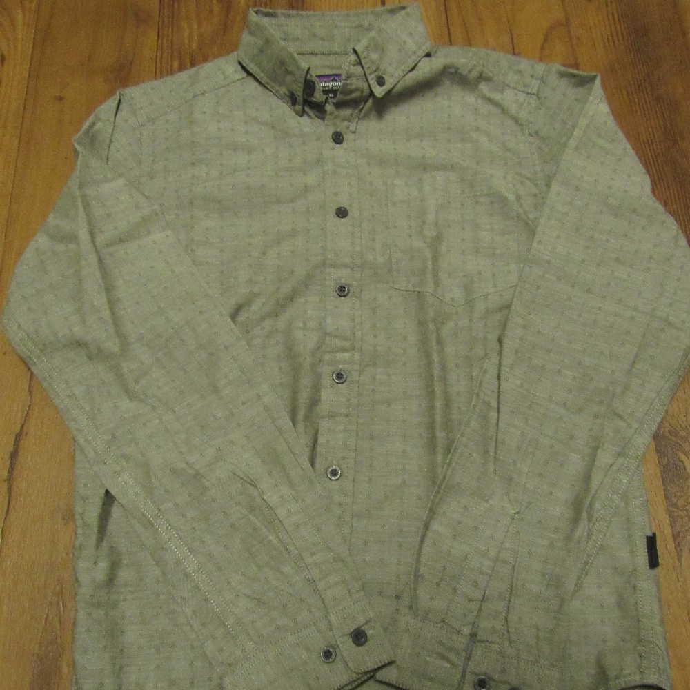 Patagonia Long Sleeve Button Down